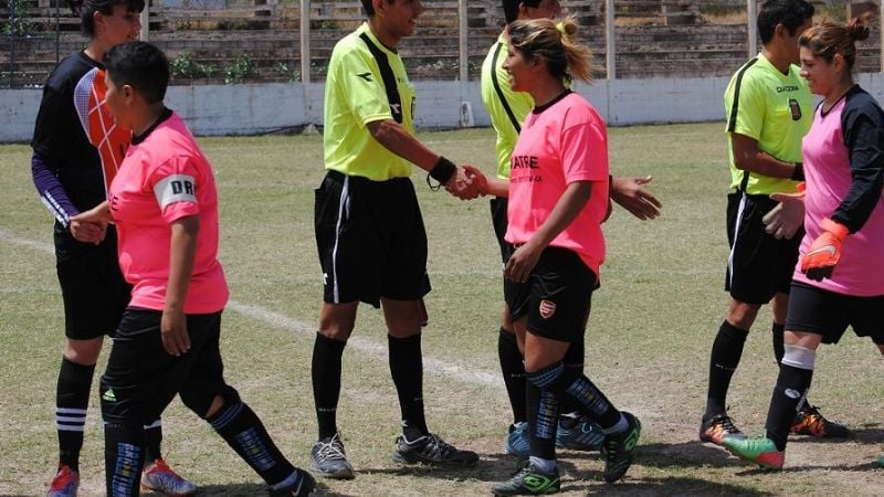 Tinogasta y Santa Rosa por el título Provincial del Fútbol Femenino