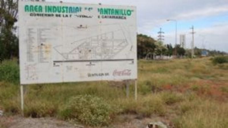 Seis detenidos por robar en una fábrica