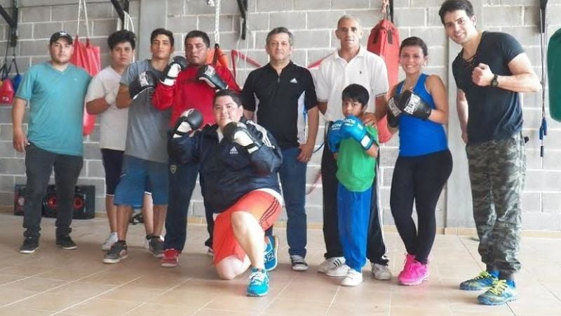 El gym JAC recibió a las autoridades de la Federación de Box