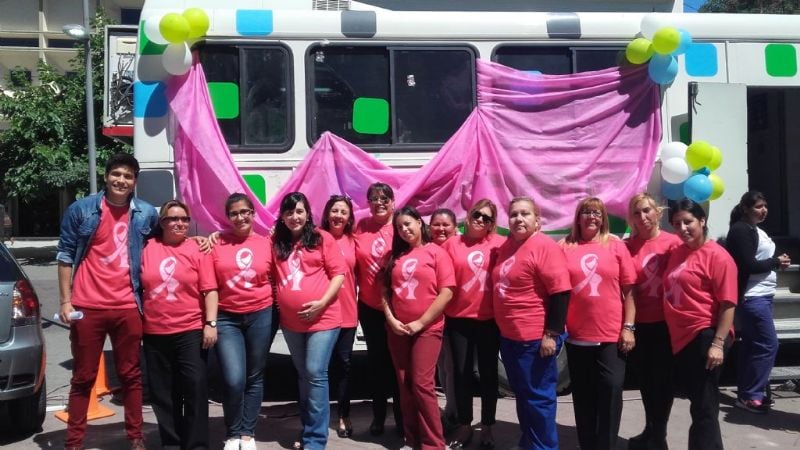 Cierre de actividades por el Día Mundial de la Lucha Contra el Cáncer de Mama