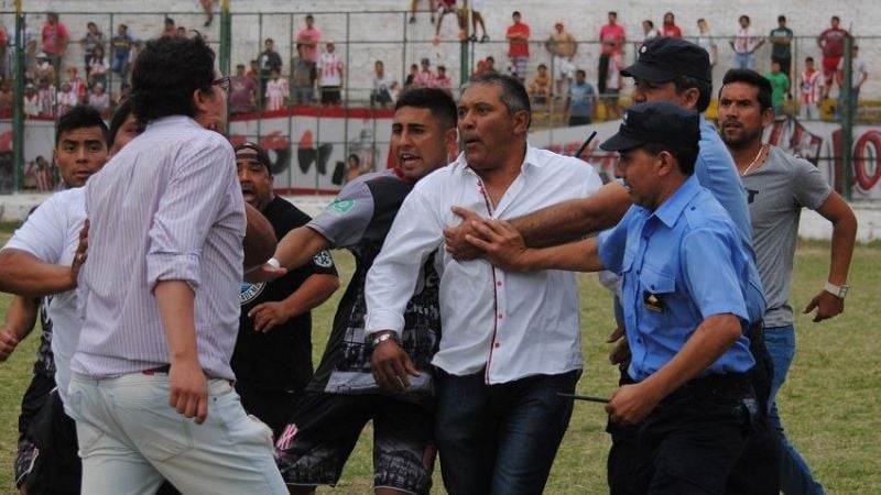 Escandalosa suspensión cuando Villa Cubas perdía 0-1 con Vélez