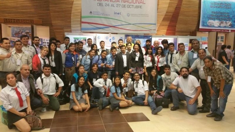 Alumnos de Catamarca en la final de “TécnicaMente” en Salta