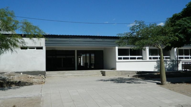 Demolición la muralla de la ex -cárcel