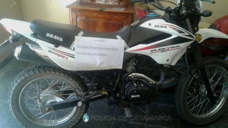 Recuperan una motocicleta robada