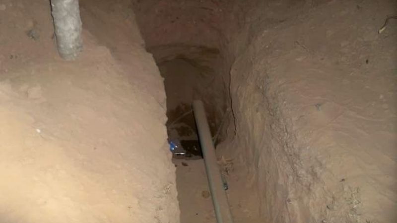 Una moto cayó en una zanja