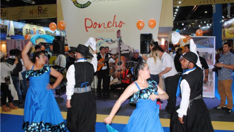 Lucía estará en el seductor stand de Catamarca en la FIT