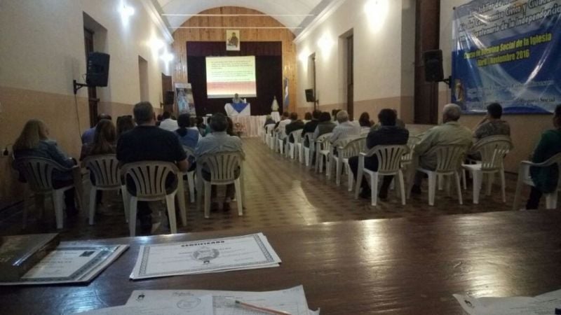 Exitosas jornadas sobre el compromiso social en la Biblia