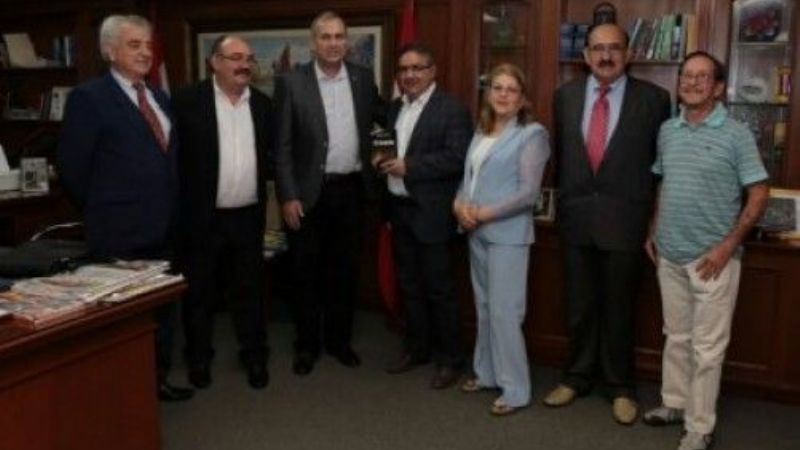 El intendente Raúl Jalil con su par de Asunción