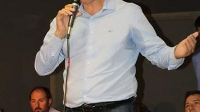 Distintas expresiones políticas recordaron los 33 años de democracia