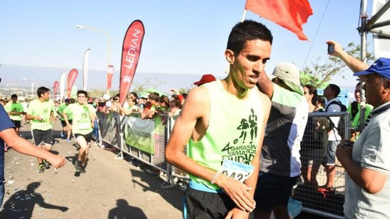 Lucas Castro y Verónica Leiva ganaron la “Catamarca Ciudad Corre”