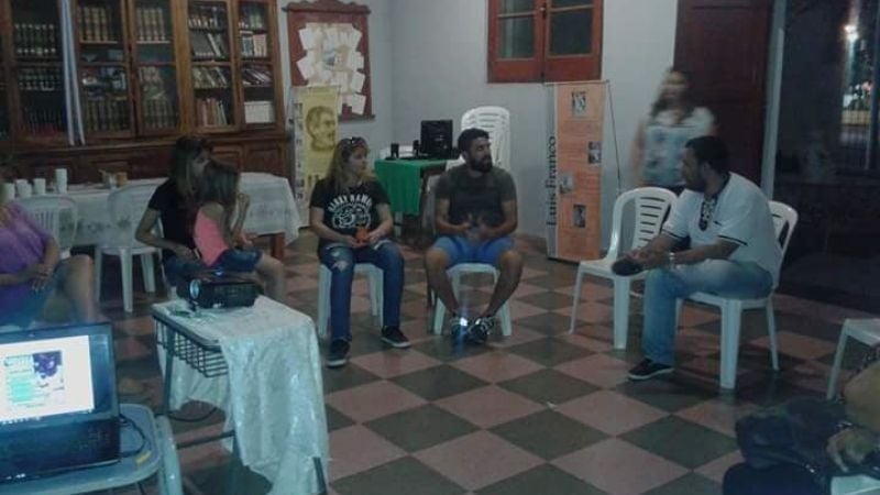 Ciclo de charlas "Hablemos de Política"