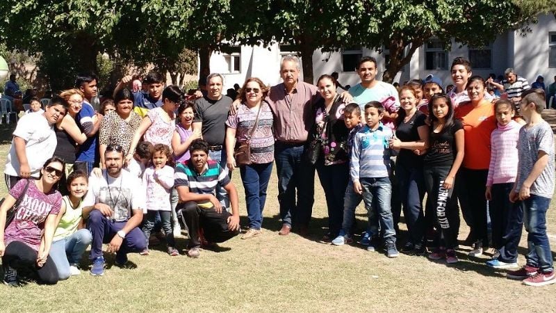 Importante encuentro recreativo intergeneracional
