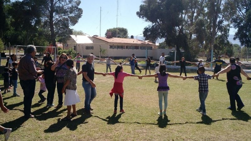 Importante encuentro recreativo intergeneracional