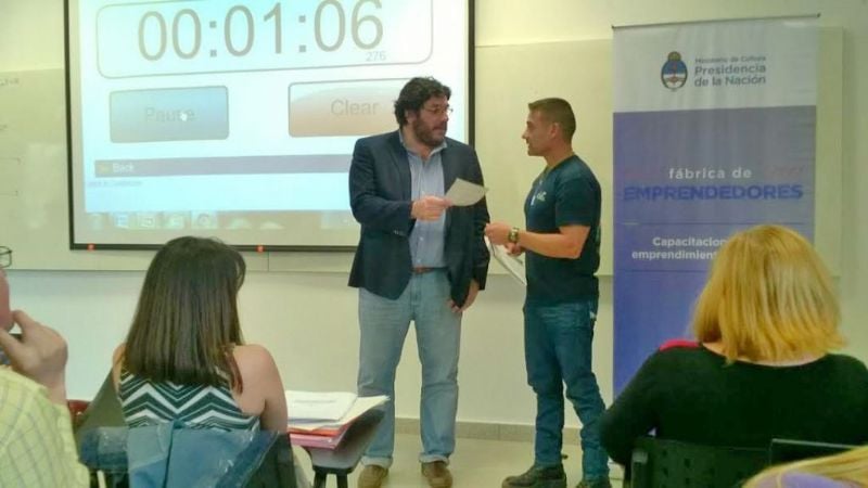 Emprendedores culturales de Catamarca, con el ministro Avelluto