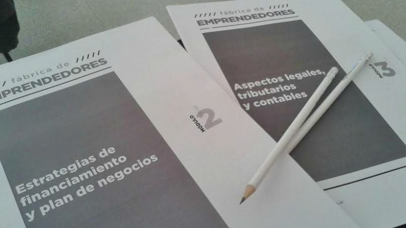 Emprendedores culturales de Catamarca, con el ministro Avelluto