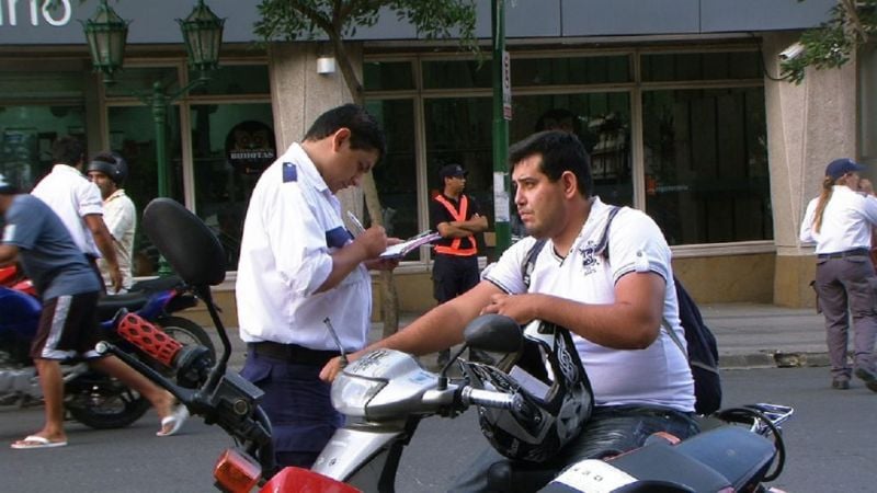 Más de un centenar de vehículos secuestrados en controles vehiculares el fin de semana