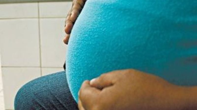 Una adolescente embarazada y otro menor robaron en el complejo de Policía Retirados