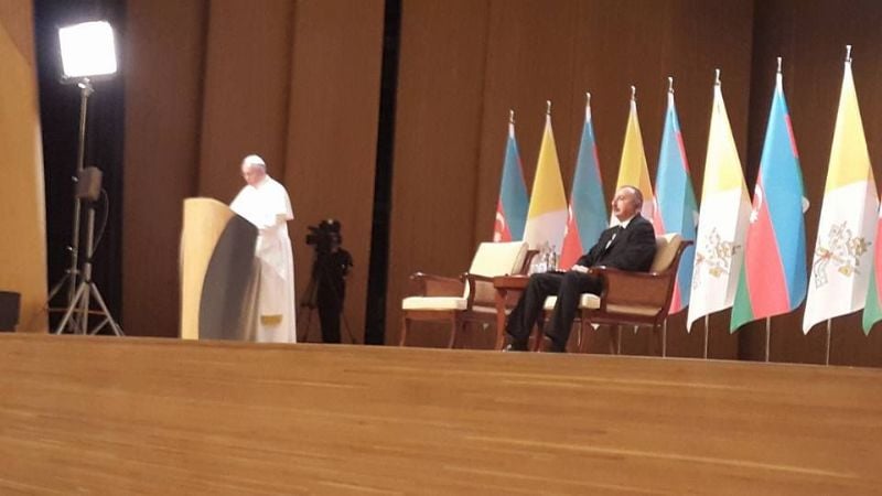 Myrian Juárez participo del Foro Humanitario Internacional de Bakú