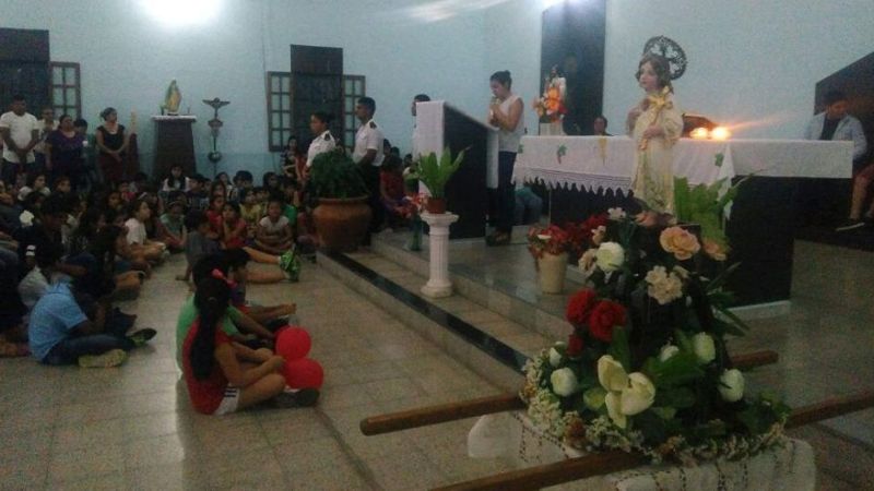 Se realizó la procesión en honor a Jesús Niño