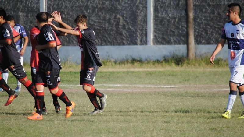 “Defe” ganó y se acomodó en la “local”, mañana inicia la 14ta.