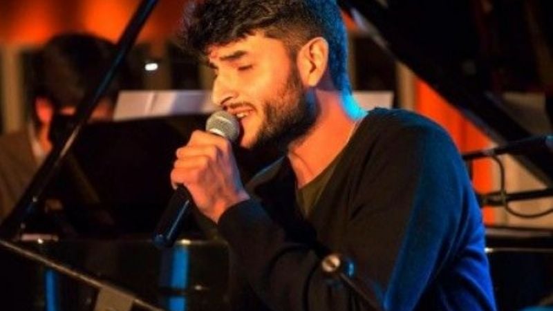 Taller y recital del riojano Juán Arabel