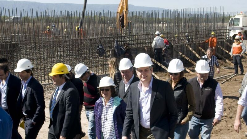 Lucía recorrió obras con Marcos Peña