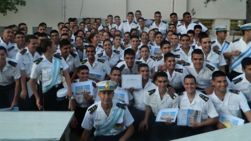 Cadetes recibieron la Primera Comunión y la Confirmación en el cierre de Acampada