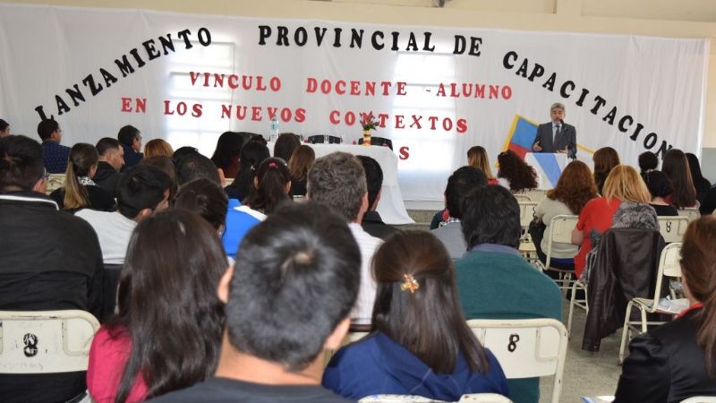 Capacitaron a docentes del nivel secundario