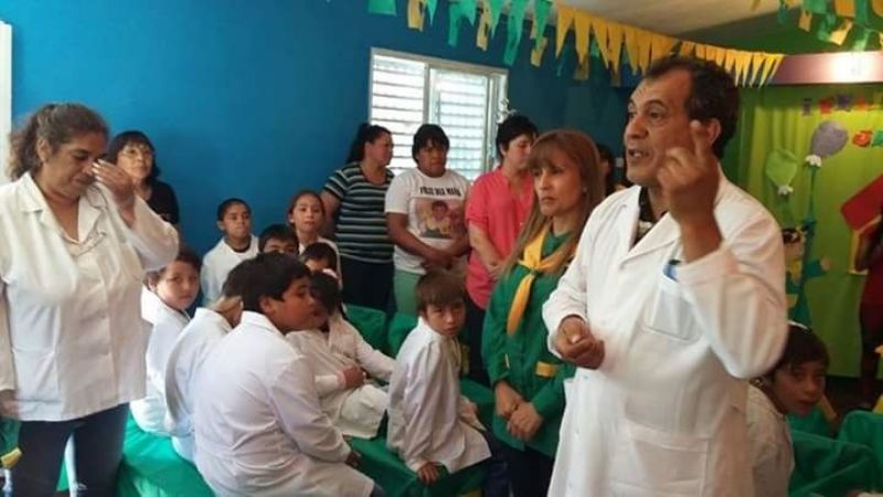 Emotivo acto en la Escuela N° 384 de El Moreno