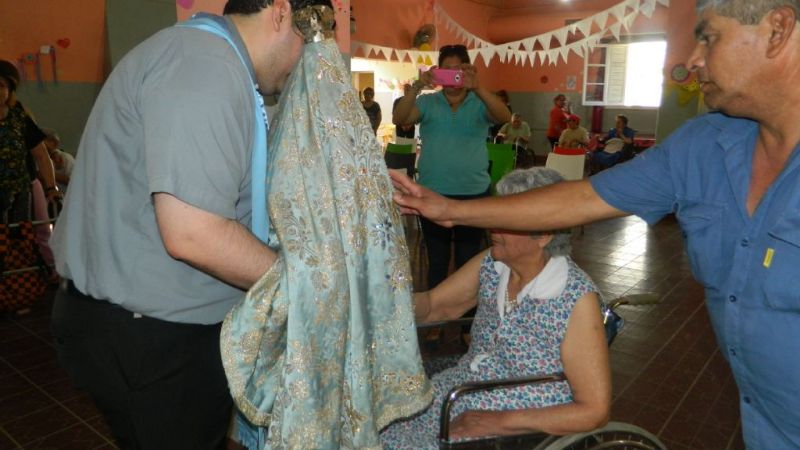 La Virgen del Valle visita el Hogar de Ancianos Fray Mamerto Esquiú