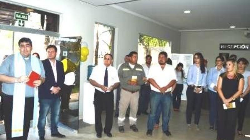 La imagen de la Virgen del Valle visita las oficinas de Aguas de Catamarca