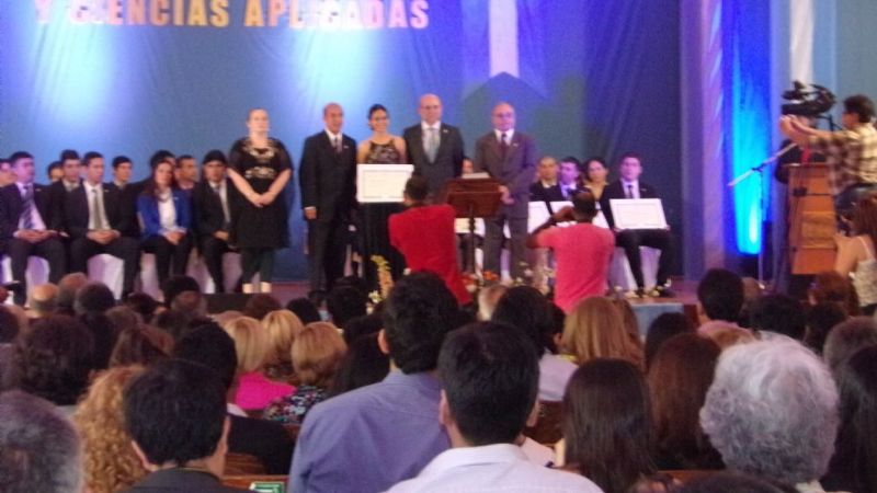 Acto de egresados en la Facultad de Tecnología
