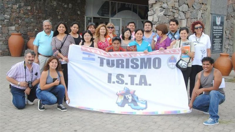 Estudiantes jujeños de turismo visitaron Catamarca