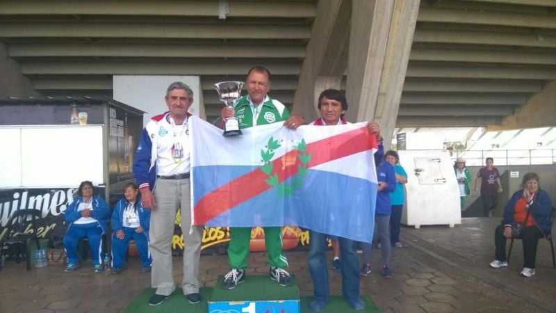 Adultos mayores con podios en los “Evita”
