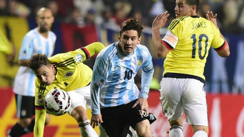 Argentina, en el momento más complicado, recibe Colombia