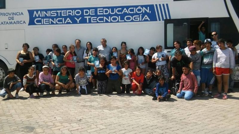 Continúan las actividades del Bibliomóvil