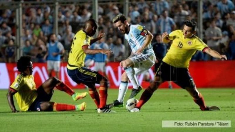 Con Messi “receteado”, la Argentina goleó a Colombia y da pelea