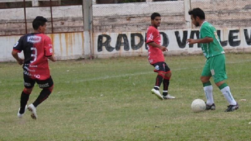 Defensores de Esquiú es el campeón del Anual chacarero