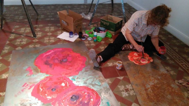 Abre la muestra “Amapolas vibrantes” de Gisela Dalla Via