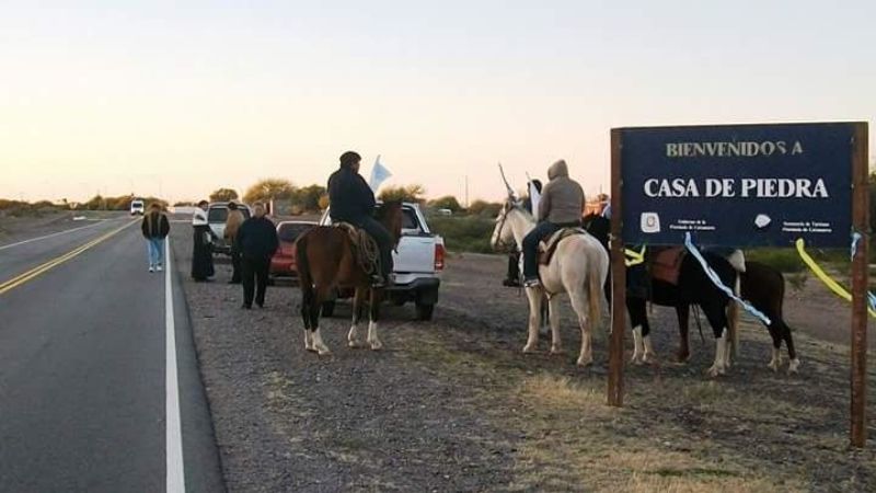 Indignación: Robaron y quemaron una Imagen Sagrada en Casa de Piedra