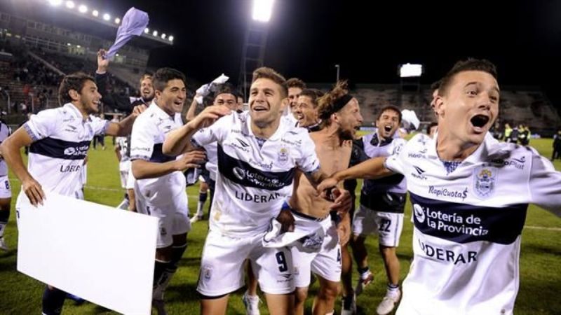 Gimnasia de La Plata eliminó a San Lorenzo de la Copa Argentina