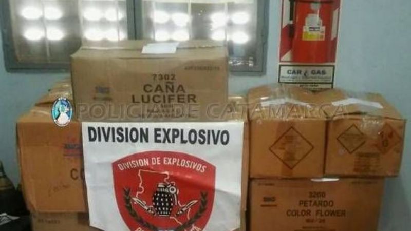 Secuestran pirotecnia en un puesto caminero de Valle Viejo
