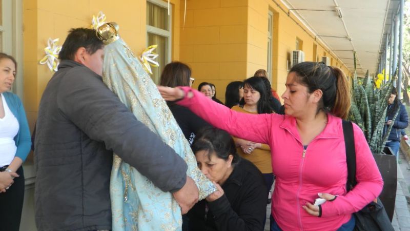 El CAPE se vistió de fiesta para recibir a la Madre del Valle