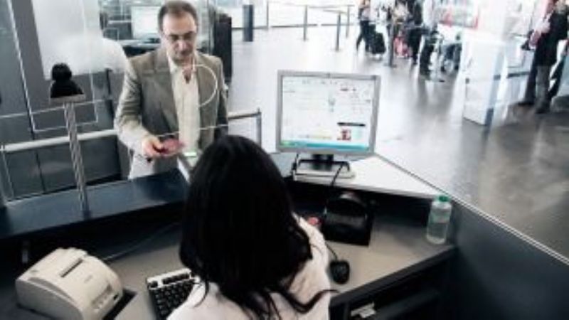 Argentinos podrían necesitar visa para ir a Europa