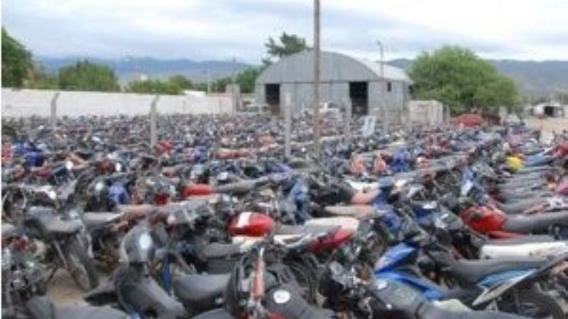 Un total de 10 motos al corralón por infracciones