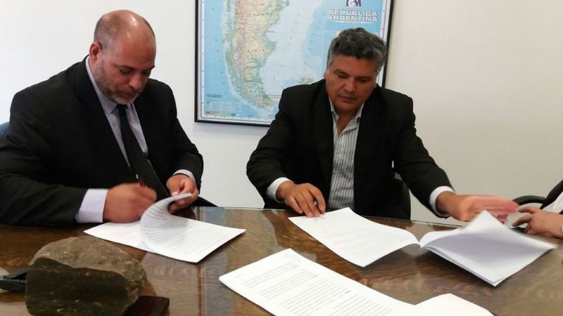 Convenio de cooperación entre Minería y el Colegio Argentino de Ingenieros en Minas
