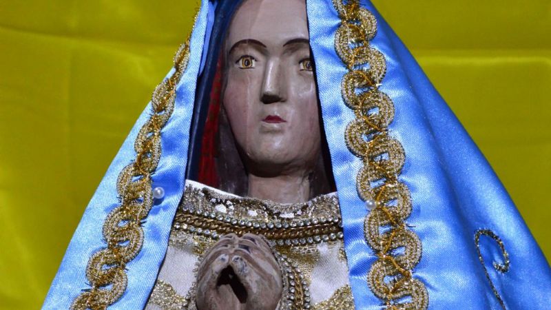 Niños del Jardín Maternal visitaron a la Virgen