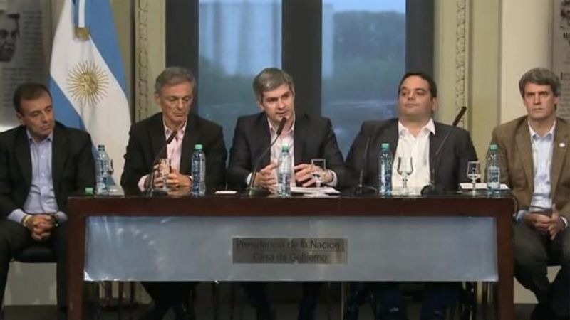 El Gobierno anunció que el medio aguinaldo de diciembre no pagará ganancias