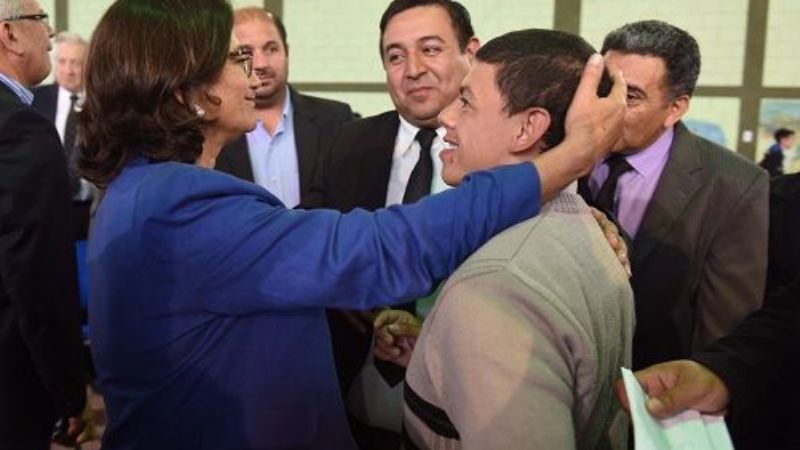 La Gobernadora inauguró obras en la escuela secundaria de Miraflores