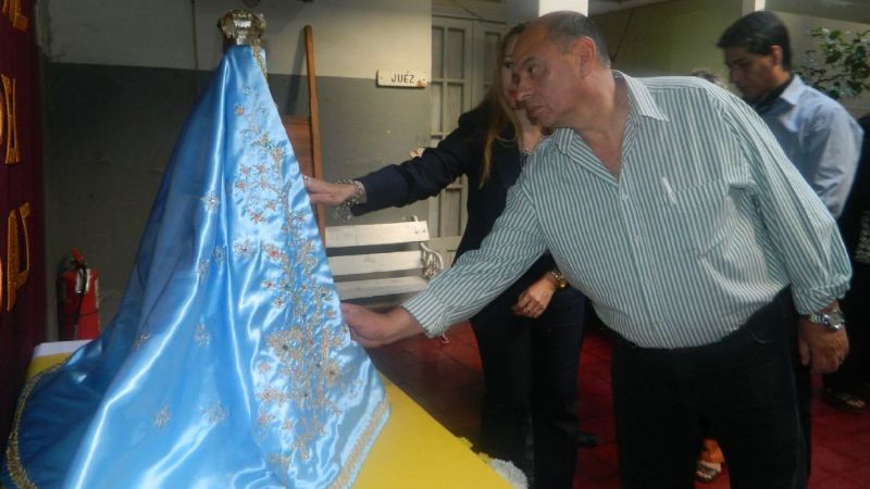 La Imagen de la Virgen del Valle peregrina por las Comisarías del Valle Central